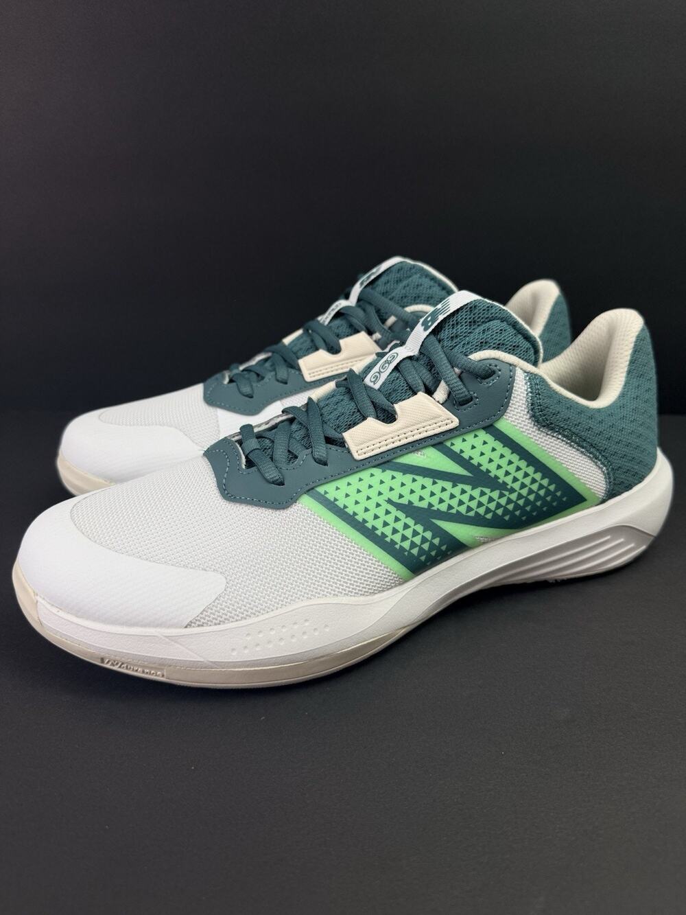 New Balance 696v6 Men’s 12 2E Wide White Green Tennis Shoes New